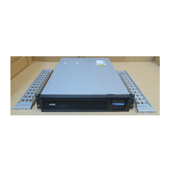 APC Smart-UPS SMT2200RMI2U | 2200VA | 230V - Image 3